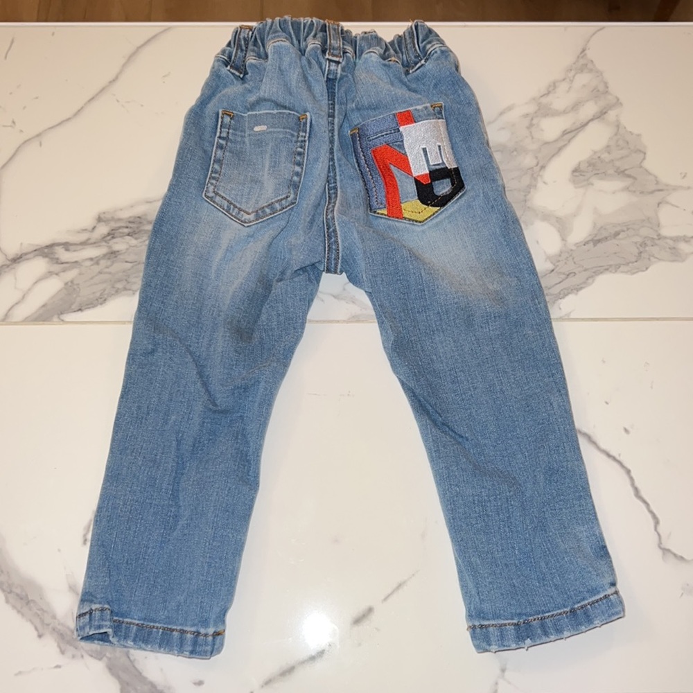 Fendi - Picture 2 of 4